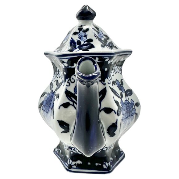 Vintage Inspired Hexagonal Ceramic Teapot With Lid Blue White Floral Design - Picture 8 of 10